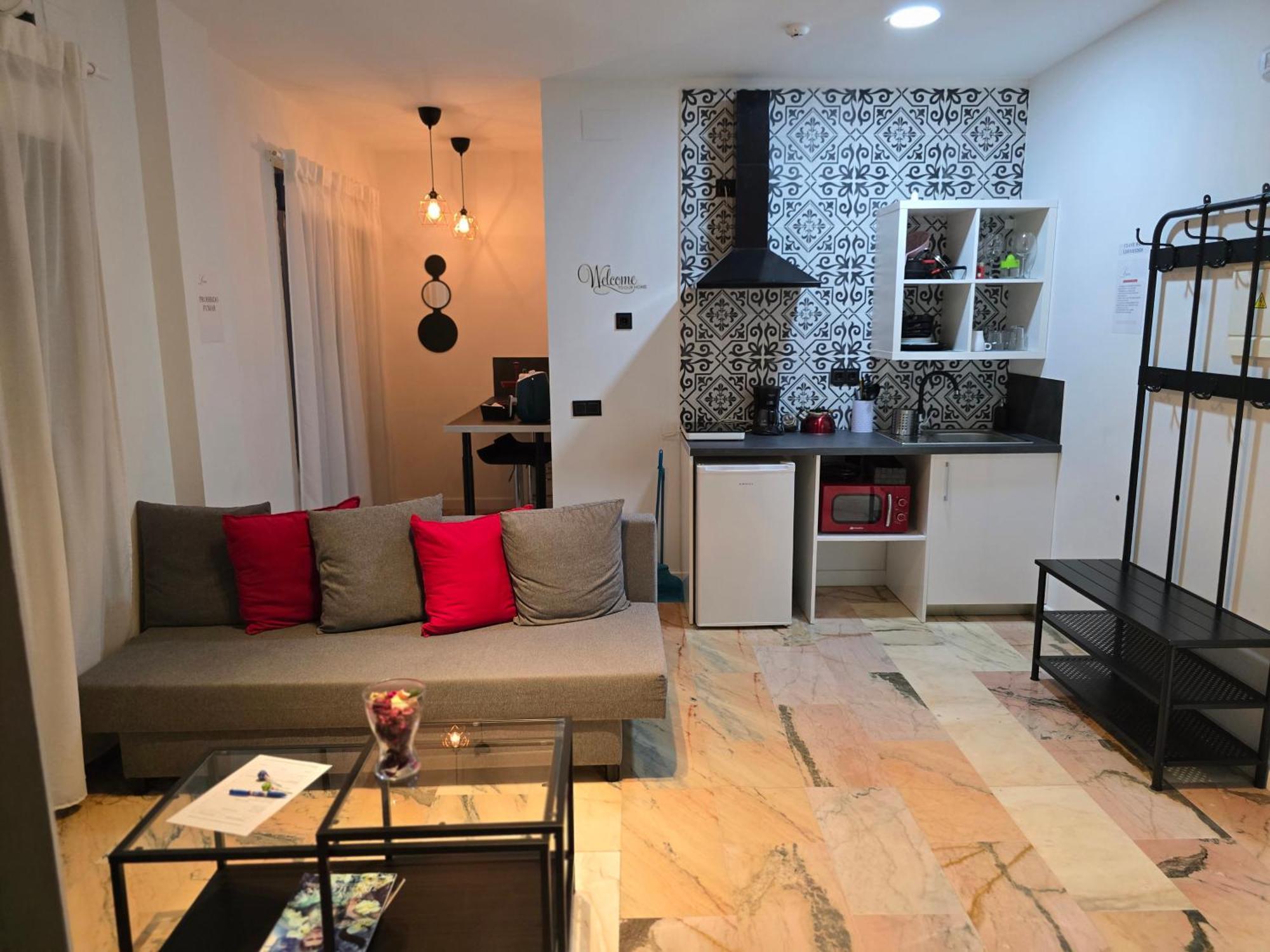 Lhome Sevilla Exteriör bild